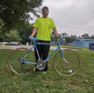 Meet your Posher, Thomas